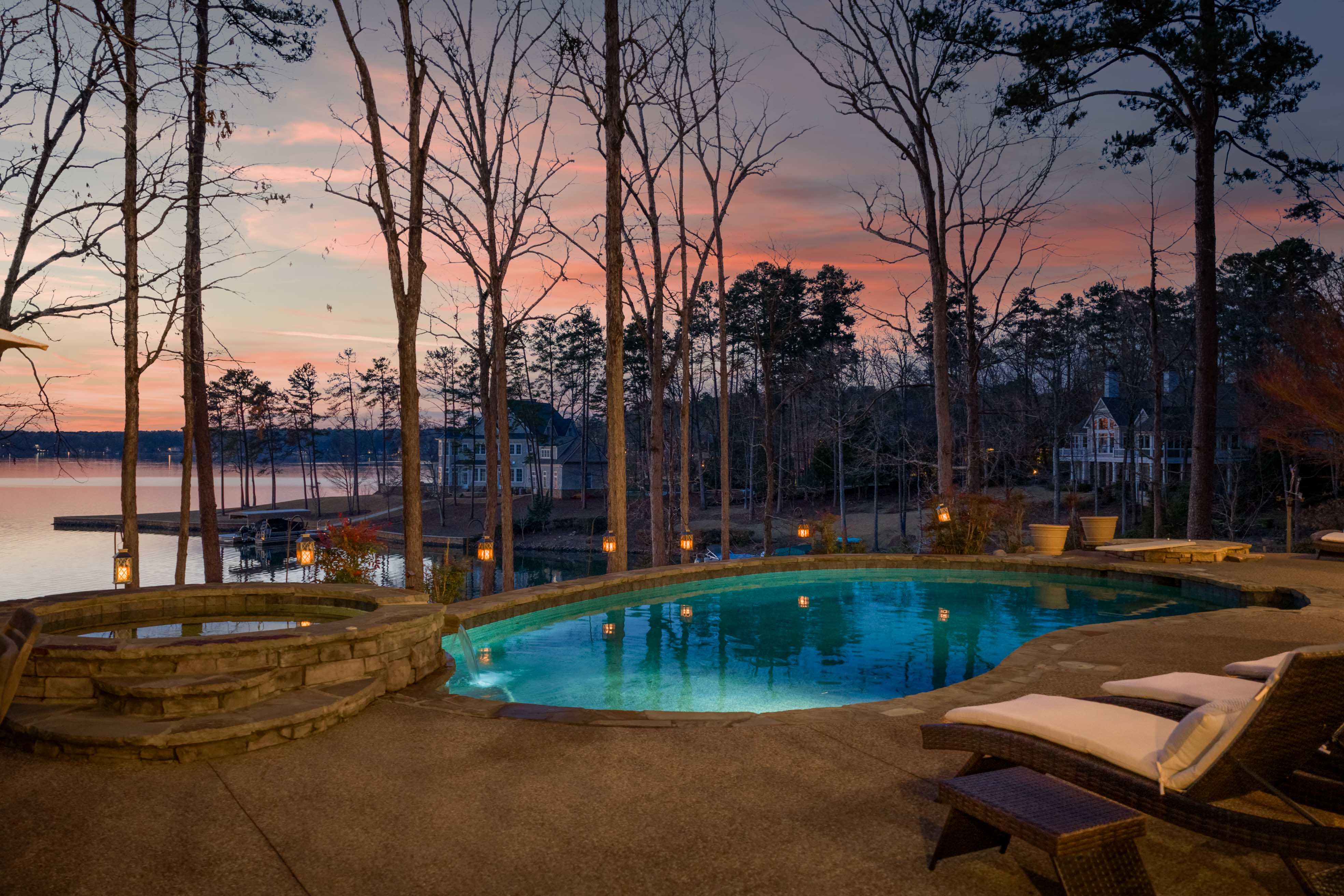 1041 Ruth's Way image 4